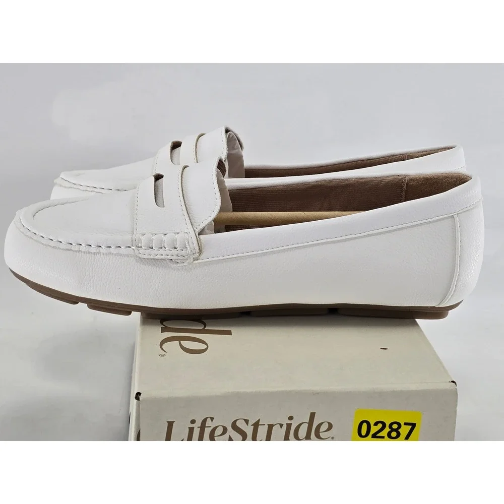 LifeStride Riviera Loafers Women 6.5W White Penny Loafers Soft System - NEW
